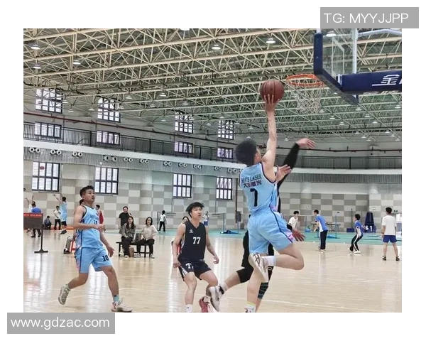 深圳篮球队灵活性变革引发热议如何提升球队竞争力与战术创新